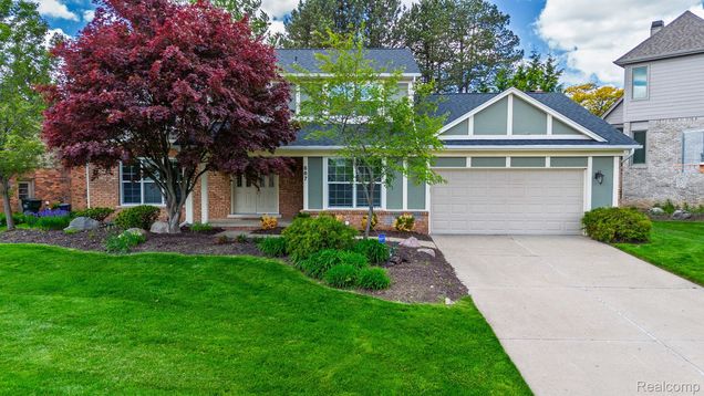 667 Heritage Lane