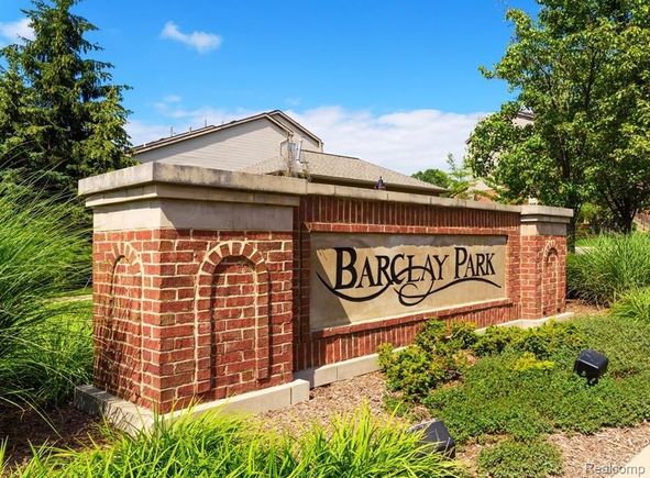 3025 Barclay Way AnnArbor, MI Condo Active - Photo 1 of 40. Opens carousel modal