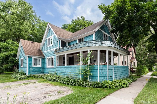 803 Jones Drive AnnArbor, MI Multifamily Active - Photo 1 of 33. Opens carousel modal