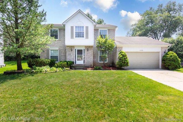25935 Junction Novi, MI House Active - Photo 1 of 43. Opens carousel modal