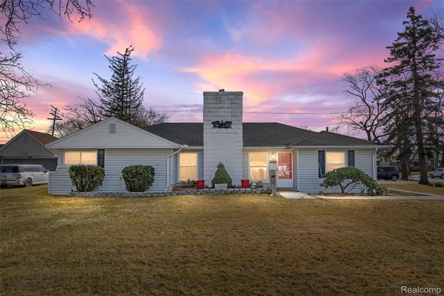 30260 Harper Avenue StClairShores, MI Multifamily Active - Photo 1 of 24. Opens carousel modal