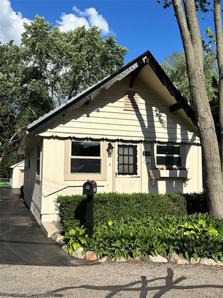 2049 Willow Beach Street KeegoHarbor, MI House Active - Photo 1 of 13. Opens carousel modal