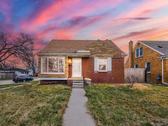 2457 Elliott Avenue Dearborn, MI House Active - Photo 1 of 16. Opens carousel modal
