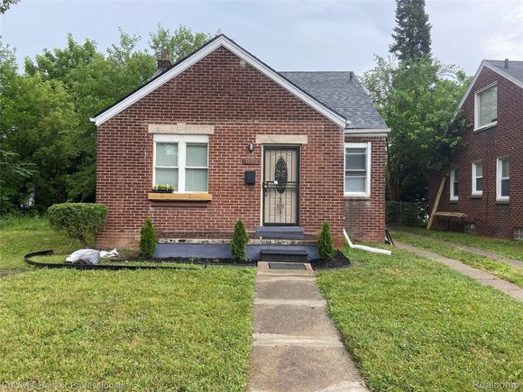 19376 Pelkey Street Detroit, MI House Active - Photo 1 of 29. Opens carousel modal