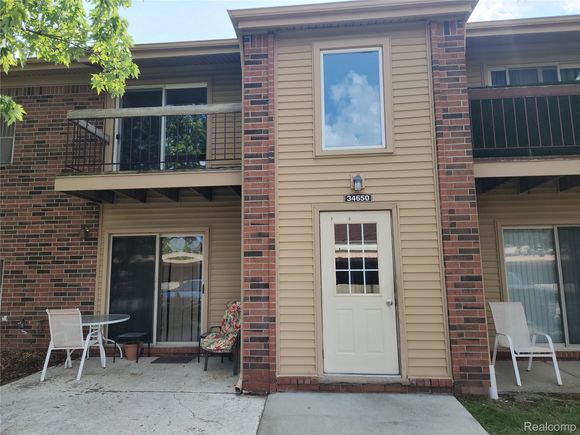 34650 Clarkson Drive W Unit 46 Fraser, MI Condo Active - Photo 1 of 7. Opens carousel modal