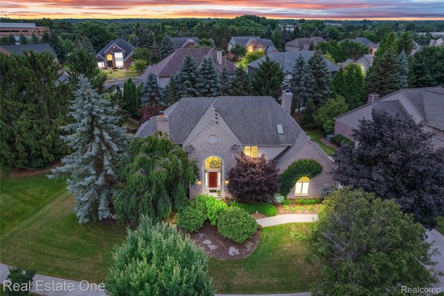 3565 Heron Ridge Drive