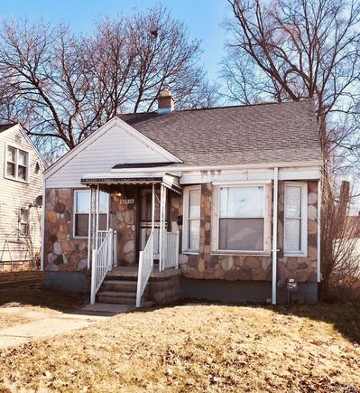 20510 Fenmore Street Detroit, MI House Active - Photo 1 of 15. Opens carousel modal