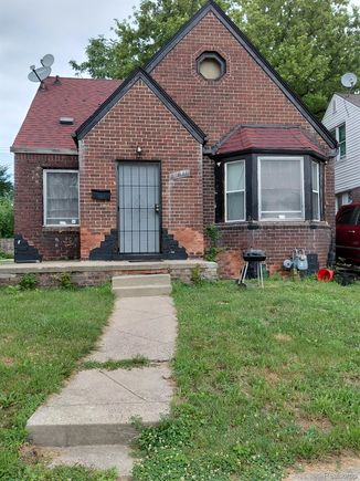 14811 Rosemary Street