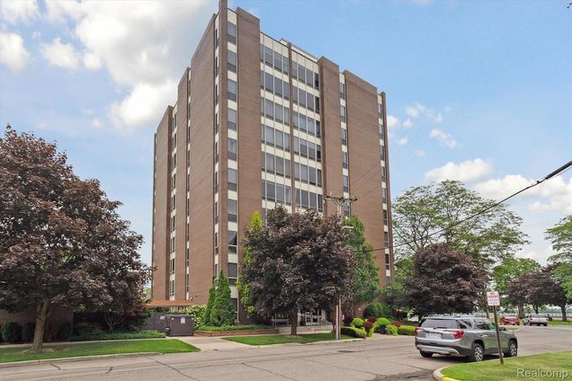 20 Chestnut Street Unit 305