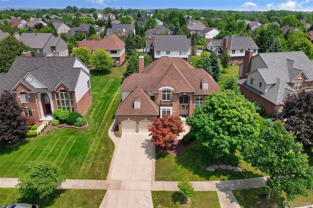 24352 Cavendish Avenue W Novi, MI House Active - Photo 1 of 91. Opens carousel modal