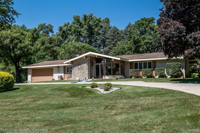 7317 Bircklan Drive