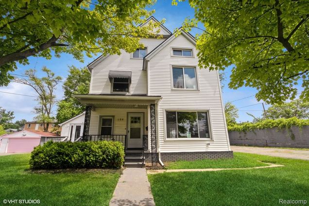 105 S Edith Street