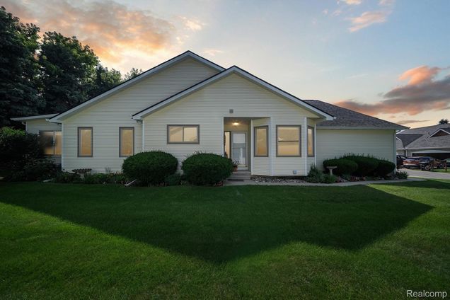 9452 Linda Drive