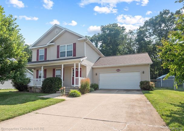 4936 Pine Hill Drive