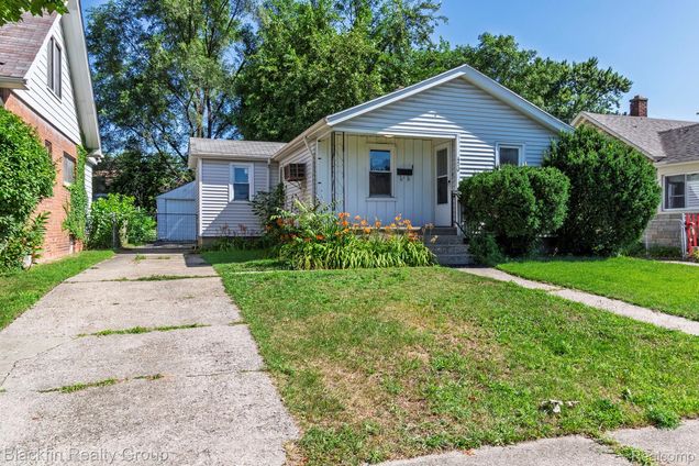 420 W Browning Avenue