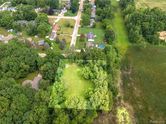 0 Schoolcraft Drive Davison, MI Plot of land Active - Photo 1 of 11. Opens carousel modal