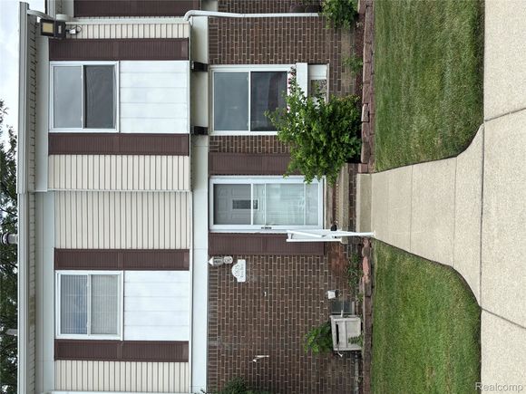 12625 Ronda Drive Southgate, MI Condo Active - Photo 1 of 18. Opens carousel modal
