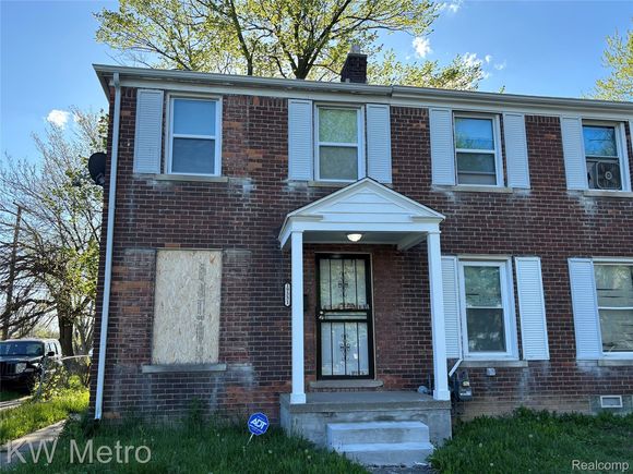19331 Hoover Street Detroit, MI House Active - Photo 1 of 11. Opens carousel modal