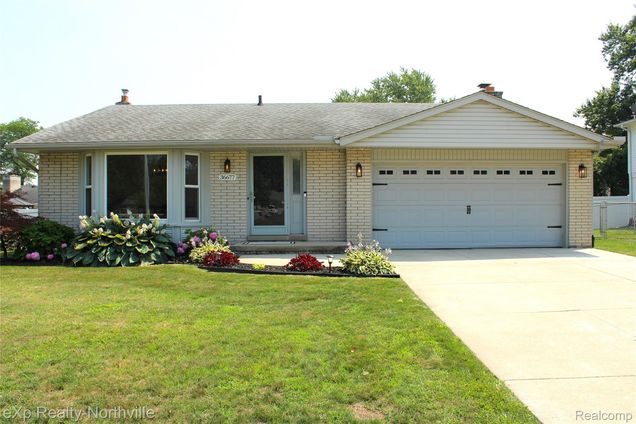 36677 6 Mile Road