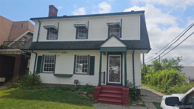 345 W Nevada Street HighlandPark, MI House Active - Photo 1 of 25. Opens carousel modal