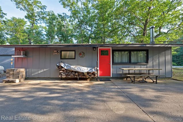 5578 Alvin Road Oscoda, MI House Active - Photo 1 of 50. Opens carousel modal