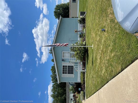367 Pear Tree Ln
