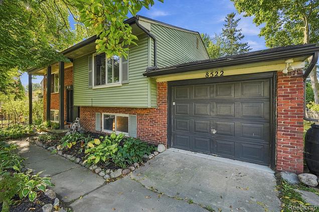 8522 Buckingham Dr, Superior Charter Township, MI 48198 | MLS# 20261079826