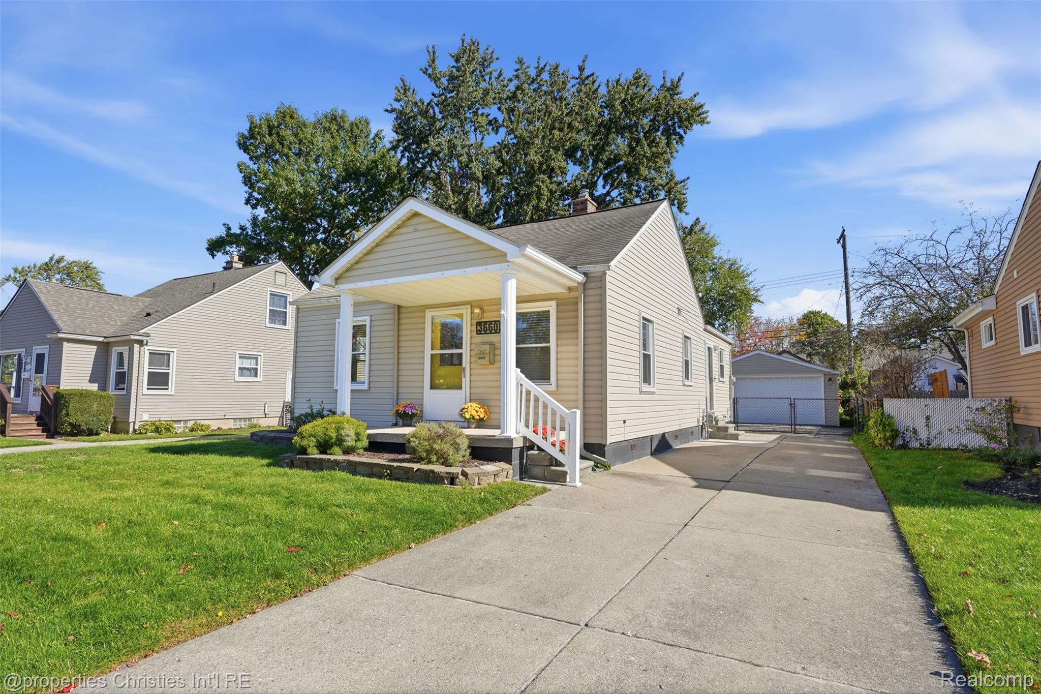 3660 Cummings Ave, Berkley, MI 48072 | MLS# 20261084773