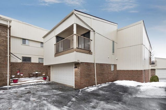 994 Golfview Court RochesterHills, MI Condo Sold - Photo 1 of 1. Opens carousel modal