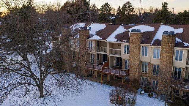 936 Golfview Court RochesterHills, MI Condo Sold - Photo 1 of 1. Opens carousel modal