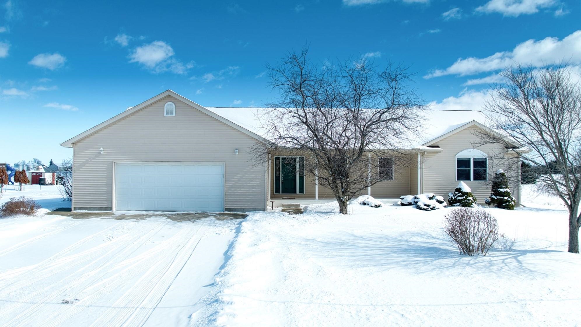 1217 S Beyer Rd, Saginaw, MI 48601 | Estately 🧡 | MLS# 5050166962