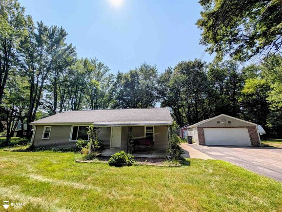 491 N Sashabaw Drive Ortonville, MI House Active - Photo 1 of 33. Opens carousel modal