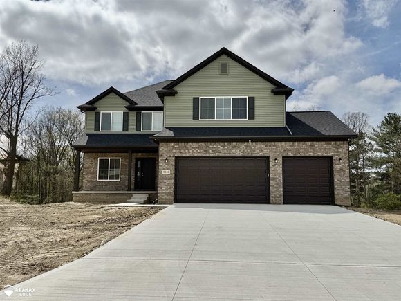8018 Bradbury Lane GrandBlanc, MI House Active - Photo 1 of 1. Opens carousel modal