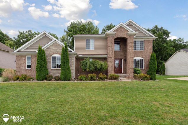 4405 Newark Circle