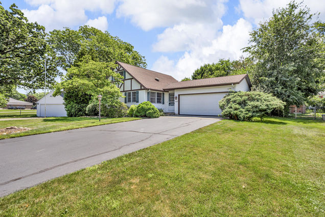 1007 Oak Grove Road