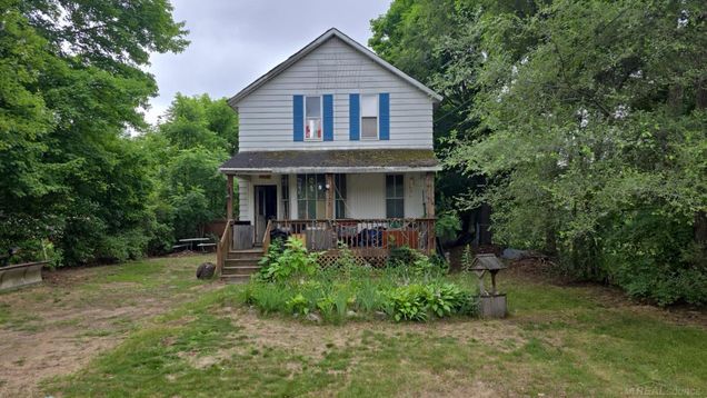 1388 E Wilcox Avenue