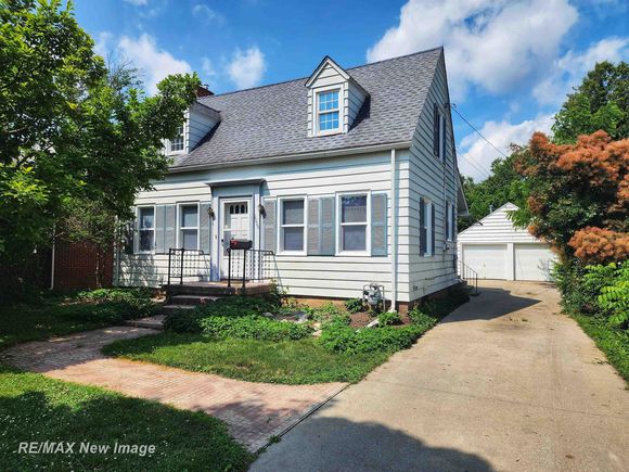2009 Handley Street