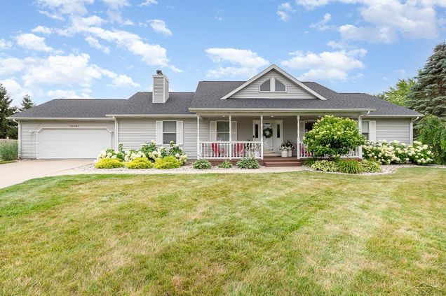 11081 Garden Ridge Drive Freeland, MI House Active - Photo 1 of 31. Opens carousel modal