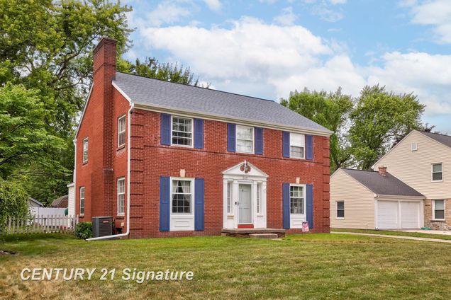 2411 Adams Boulevard Saginaw, MI House Active - Photo 1 of 56. Opens carousel modal
