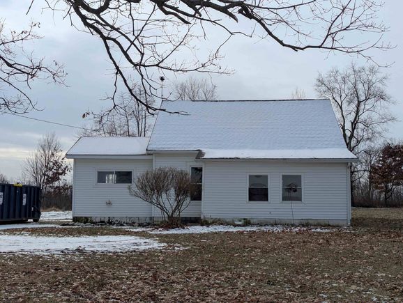 613 E County Line Road
