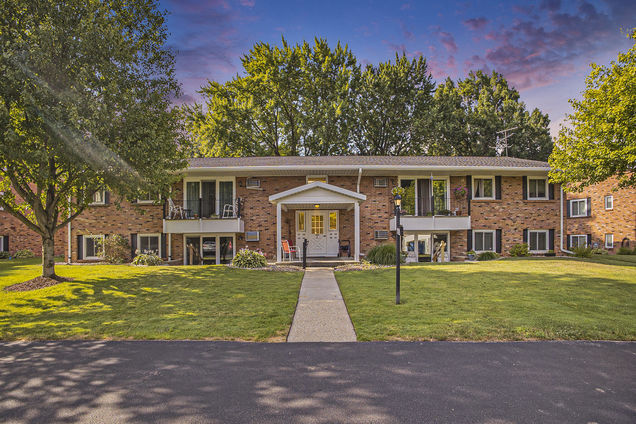 5290 Southbrook Court Unit 43