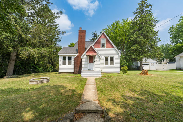 426 Buchanan Avenue
