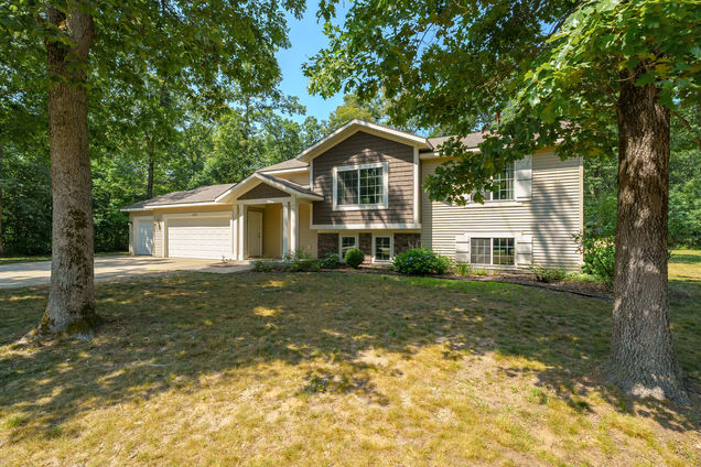 1670 Nature View Lane
