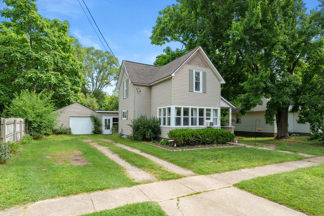345 E Franklin Street Otsego, MI House Active - Photo 1 of 27. Opens carousel modal