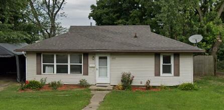 2211 Roseland Avenue Kalamazoo, MI House Active - Photo 1 of 1. Opens carousel modal