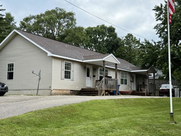 418 6th Street Manistee, MI Multifamily Active - Photo 1 of 25. Opens carousel modal