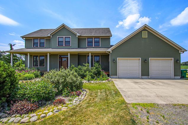 2160 Portage Road Niles, MI House Active - Photo 1 of 42. Opens carousel modal