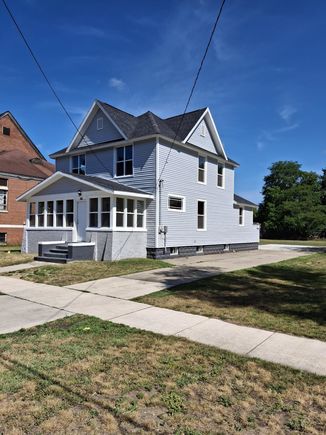 432 Amity Avenue