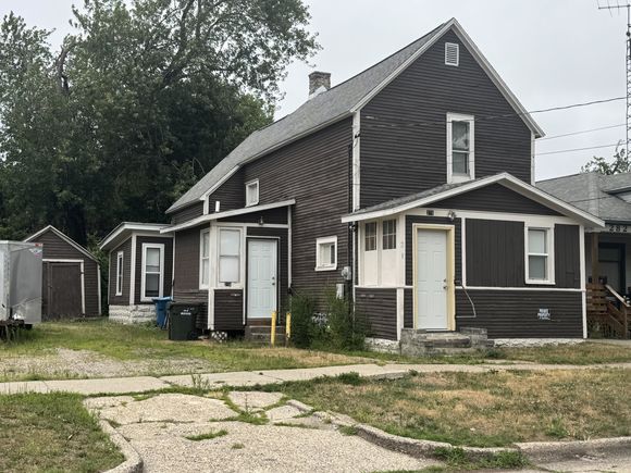 276 E Forest Avenue Muskegon, MI Multifamily Active - Photo 1 of 10. Opens carousel modal