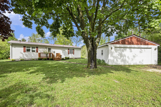 1862 19 Mile Road Road